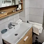 Apartment Brizi 5 *